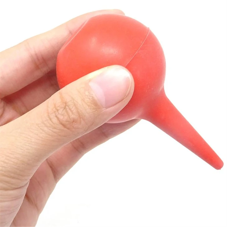 Rubber Ear Washing Syringe Bulb
